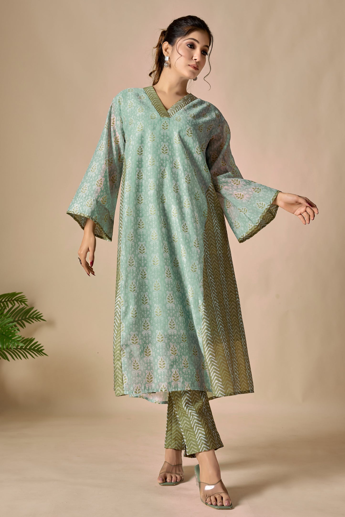 Green Kaftan Cum Kurta Set