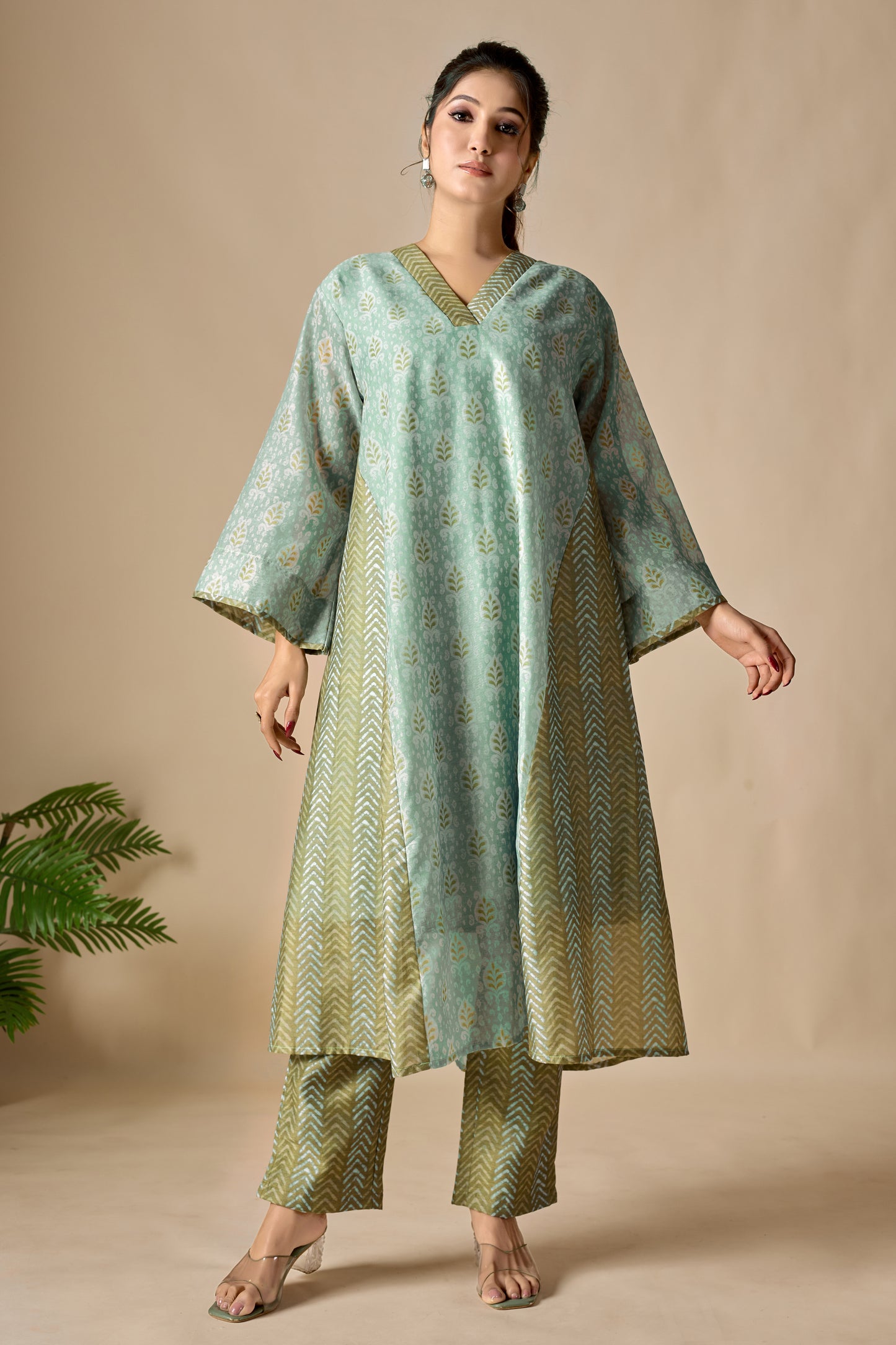 Green Kaftan Cum Kurta Set