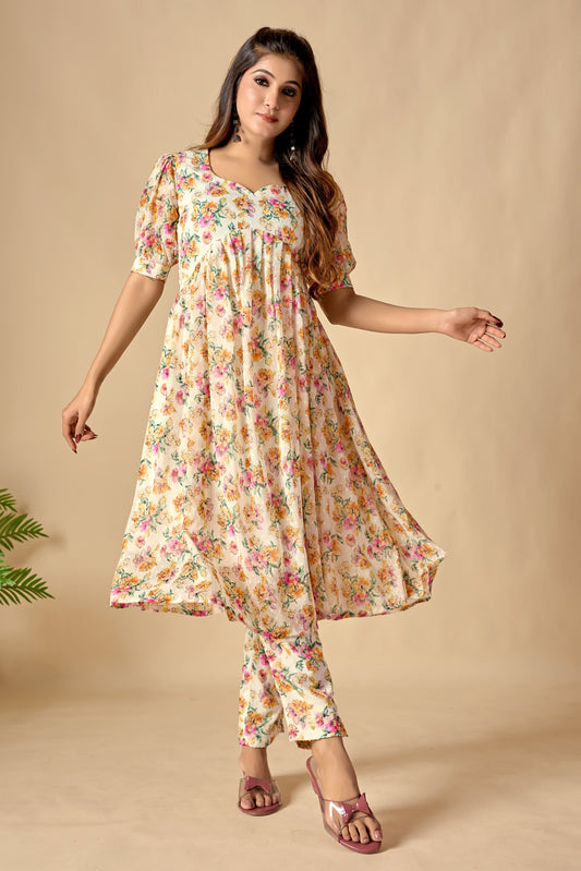 Off - White Chiffon Stylish Look Co - Ord Set