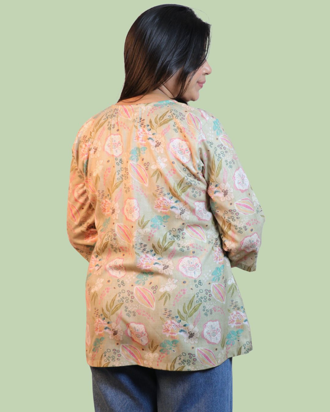 Green Floral Printed Short Kurti 3/4