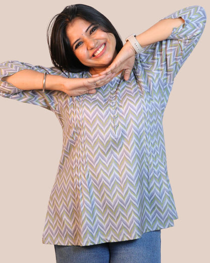 Grey Chevron Printed Short Kurti 3/4