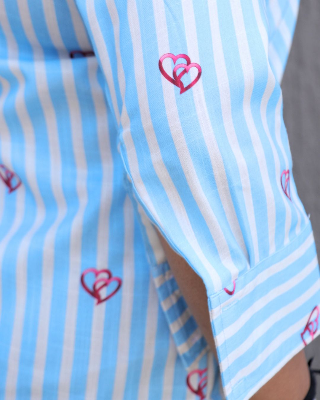 White and Blue Heart Printed Shirt 3/4