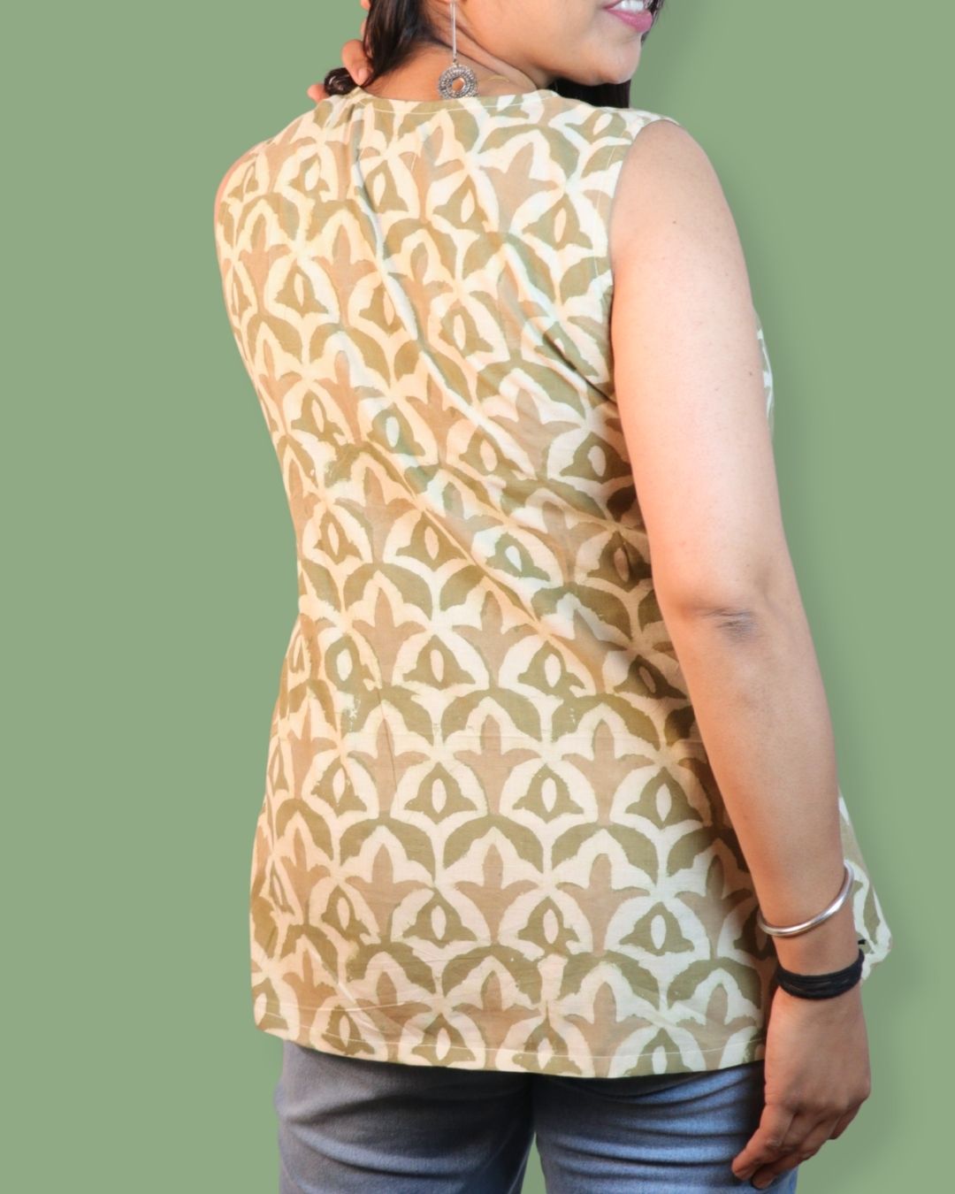 Block Print Cotton Sleeveless, front-slit peplum tunic
