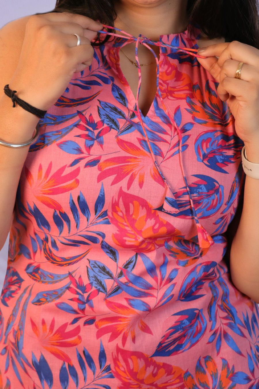 Maavish Women Pink & Blue Floral Printed Halter Neck Top with Tie-Up