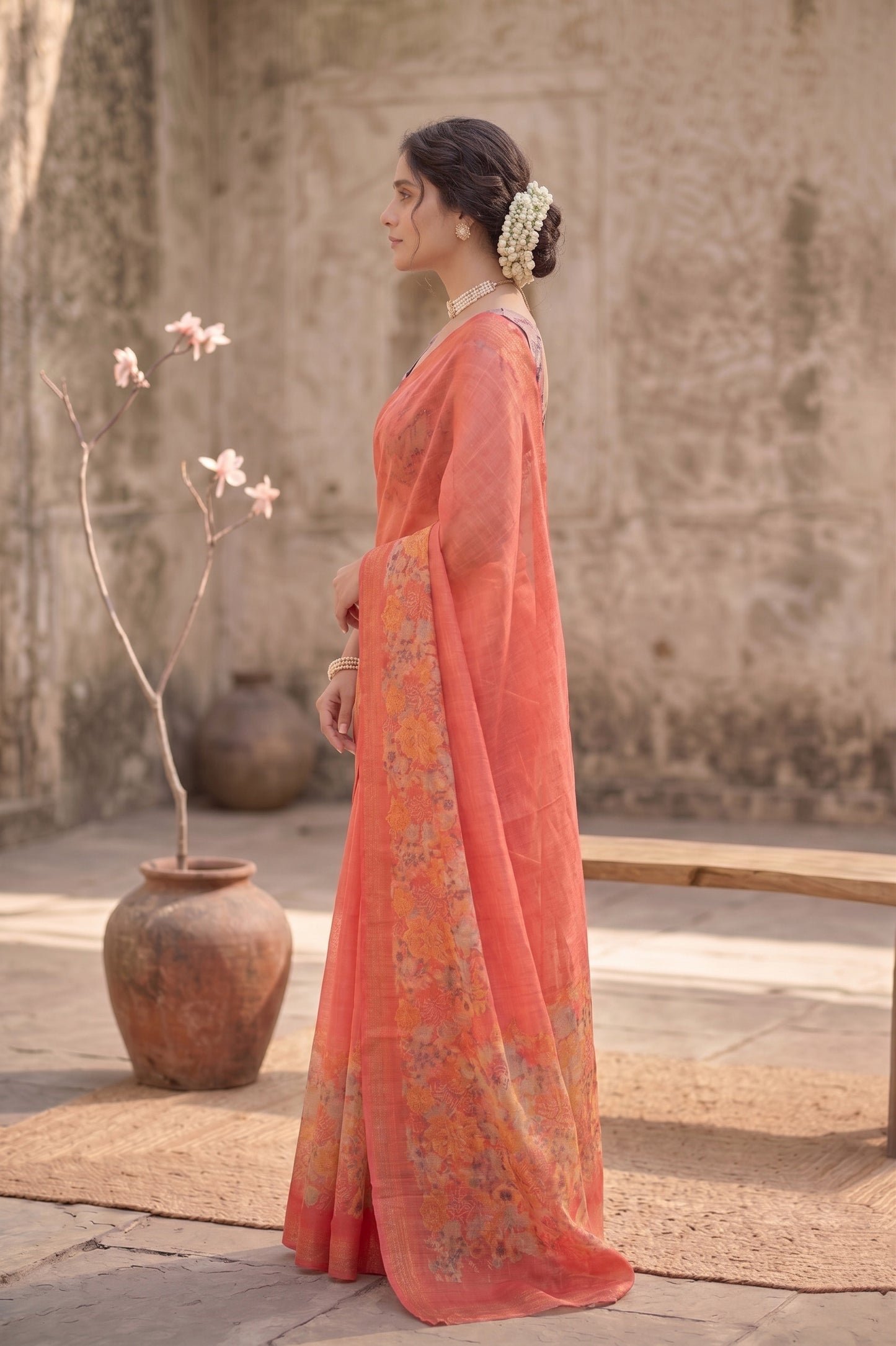 Maavish | Digital Floral Print Poly-Linen Saree Red