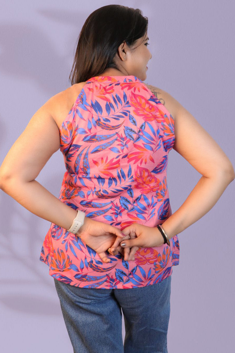 Maavish Women Pink & Blue Floral Printed Halter Neck Top with Tie-Up