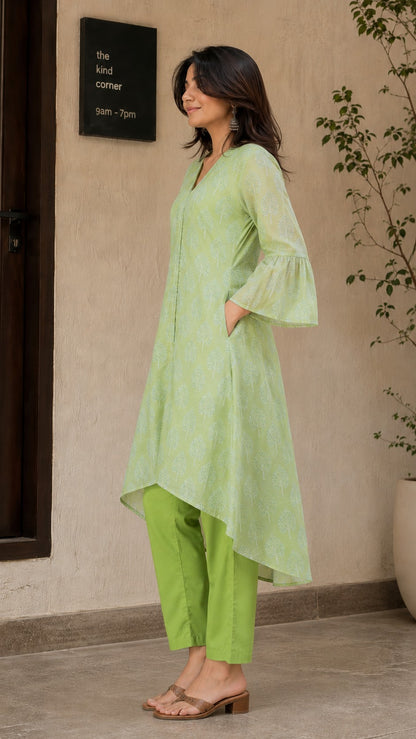 Ethnic V-Neck Floral Kurta Set.