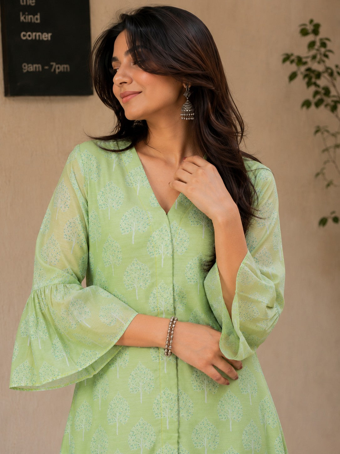 Ethnic V-Neck Floral Kurta Set.