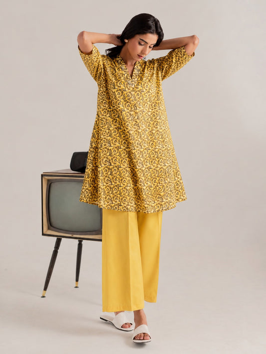 V-Neck floral Kurta Set.